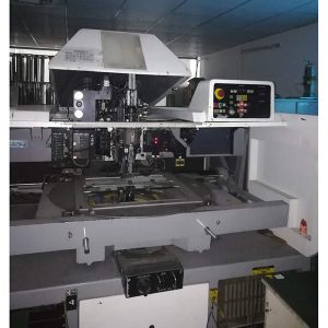 prin gaura pth inclusiv inserție DIP și lipire